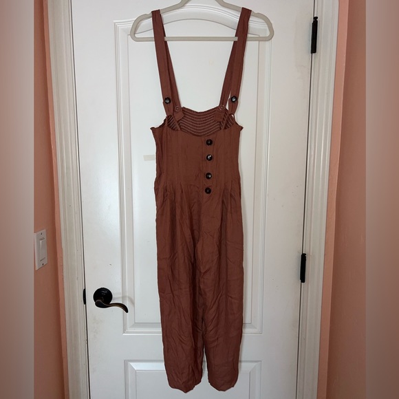Peach jumpsuit - Picture 1 of 3